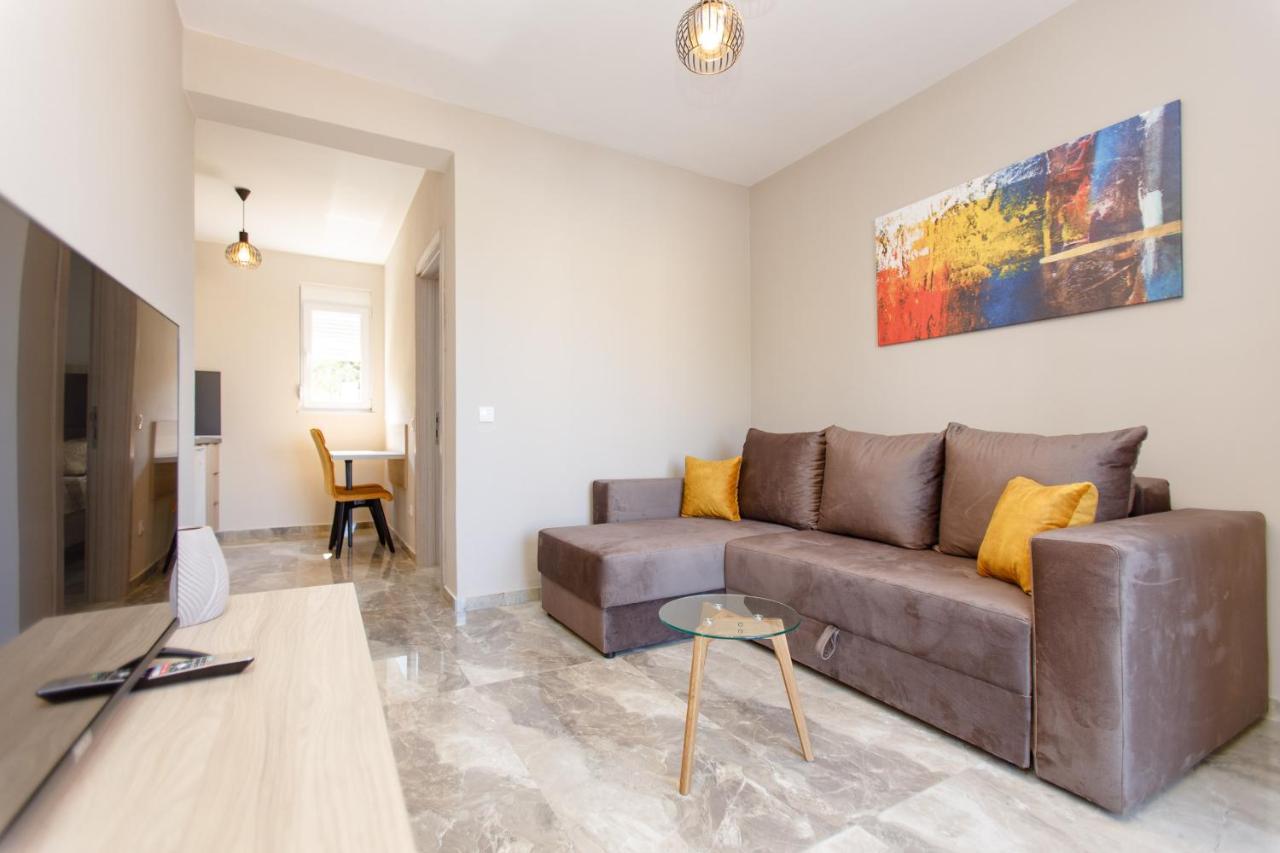Posejdon Lux Apartment Utjeha Exterior foto