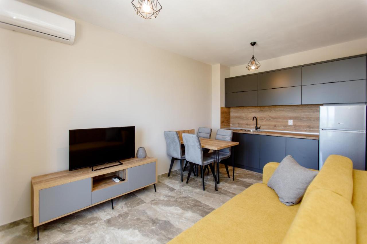 Posejdon Lux Apartment Utjeha Exterior foto